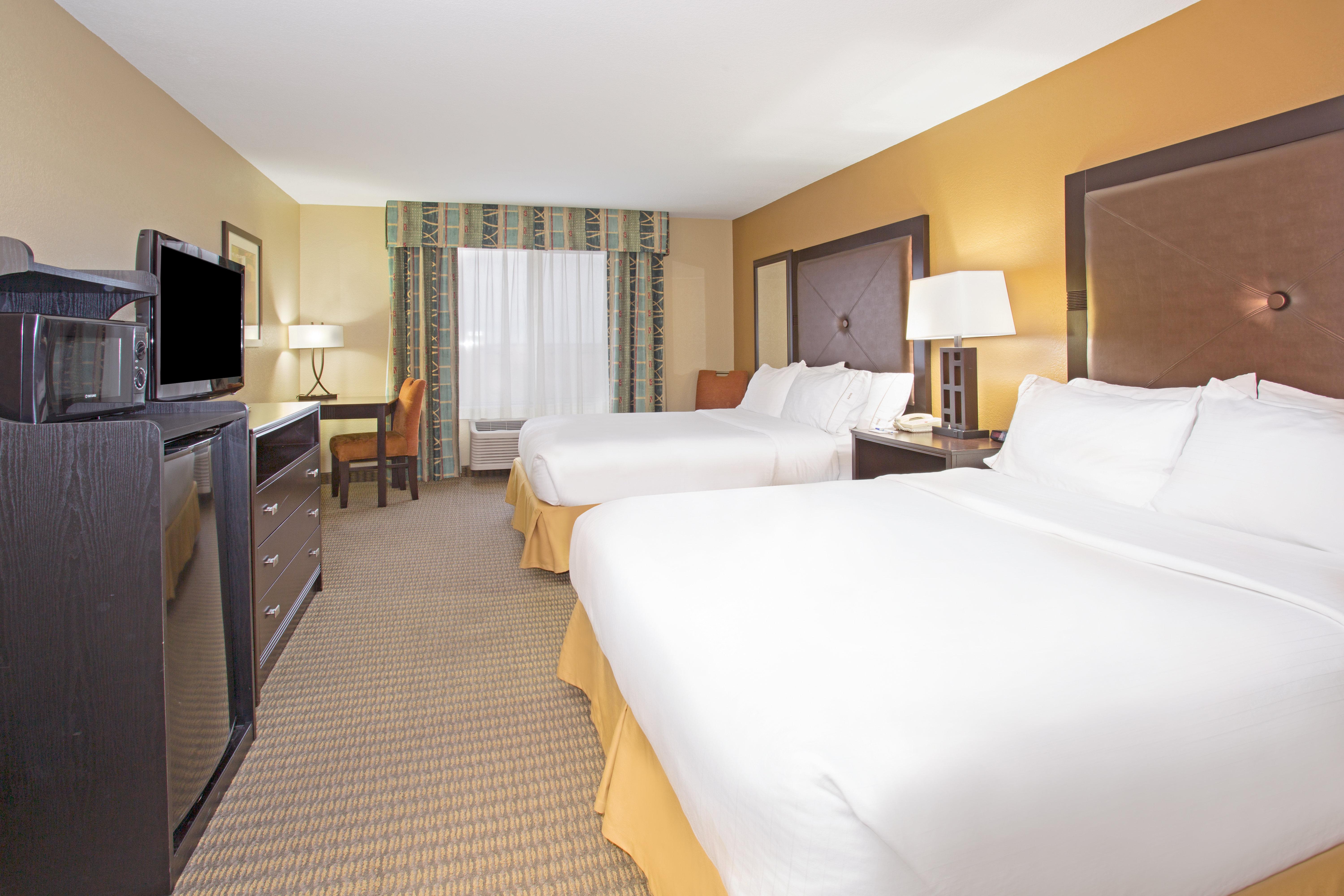 Holiday Inn Express Hotel & Suites Lexington By Ihg Exterior photo