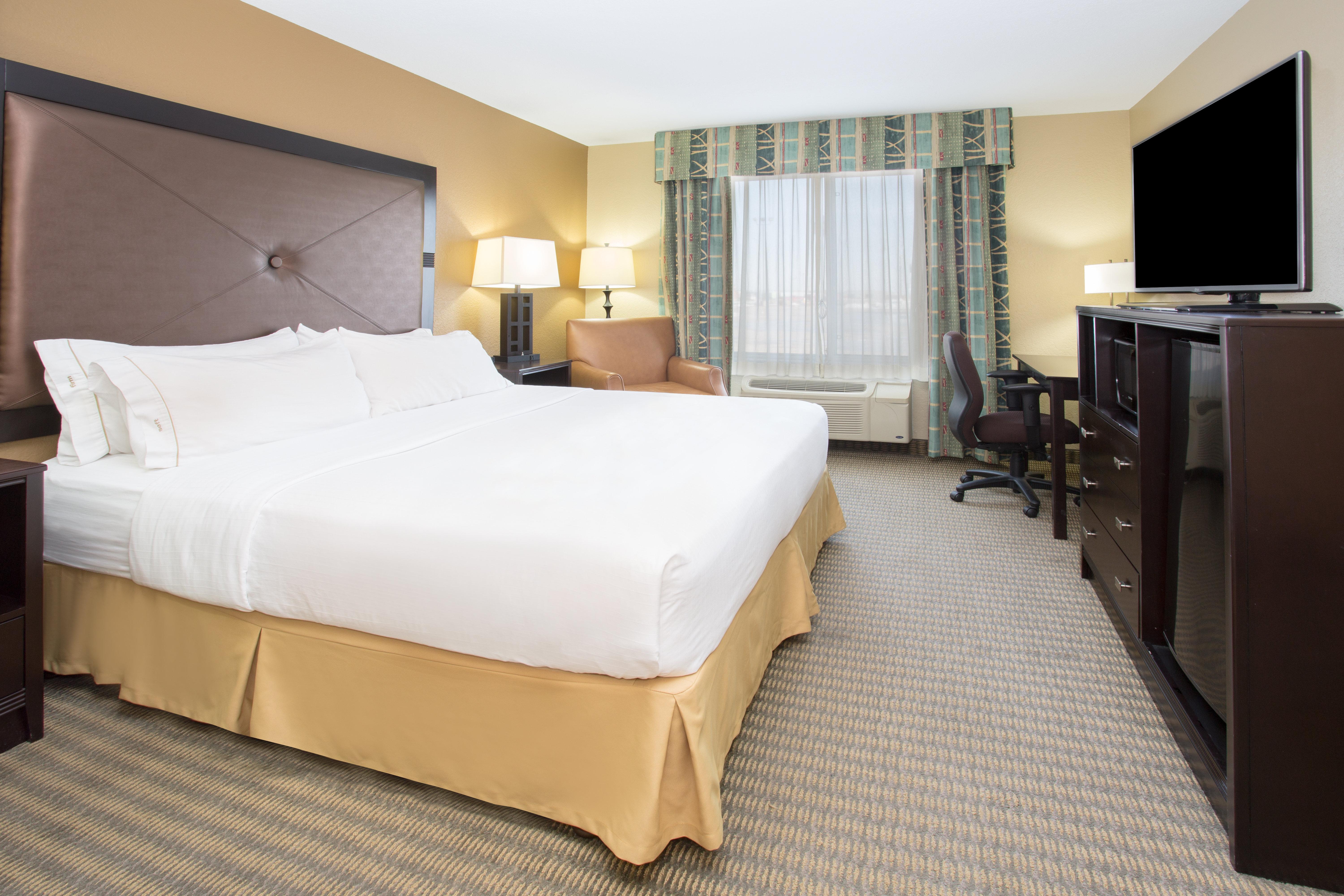 Holiday Inn Express Hotel & Suites Lexington By Ihg Exterior photo